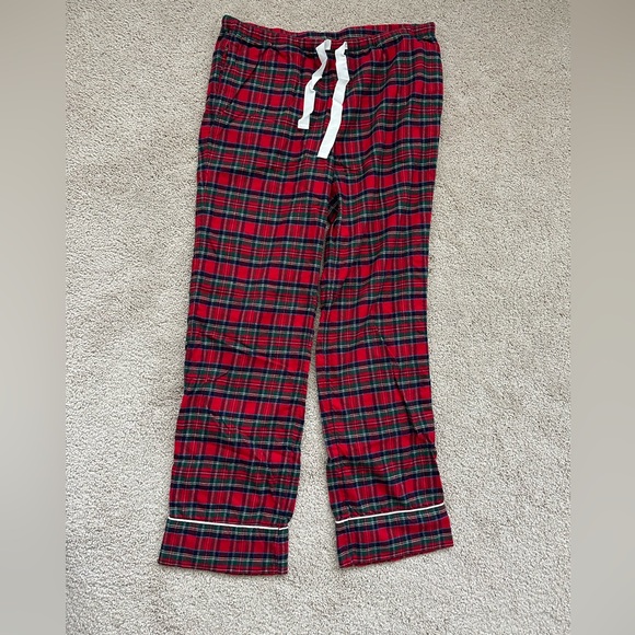 Vineyard Vines Festive Plaid Lounge Pants - Picture 2 of 4